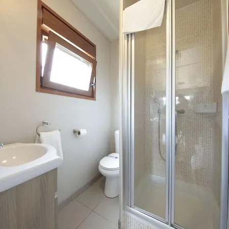 Camping Pour 4, Terrasse - Zumaia, Espagne - Api-1-52-1800 *