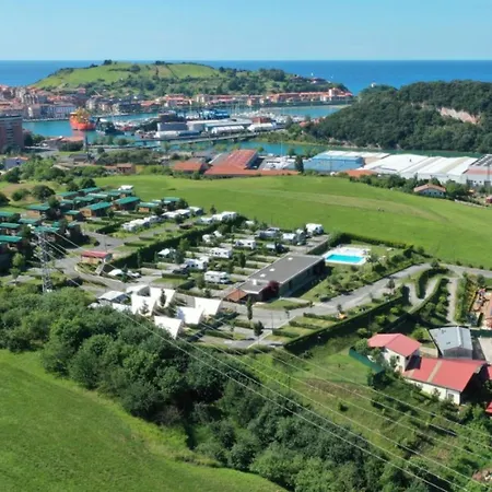 Pour 4, Terrasse - Zumaia, Espagne - Api-1-52-1800 * 扎马亚