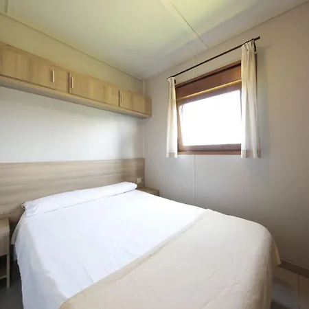 Pour 4, Terrasse - Zumaia, Espagne - Api-1-52-1800 * Zumaia